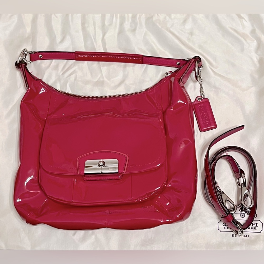 Coach 19298 Kristin Hobo Crossbody Bag Patent Leather - Raspberry